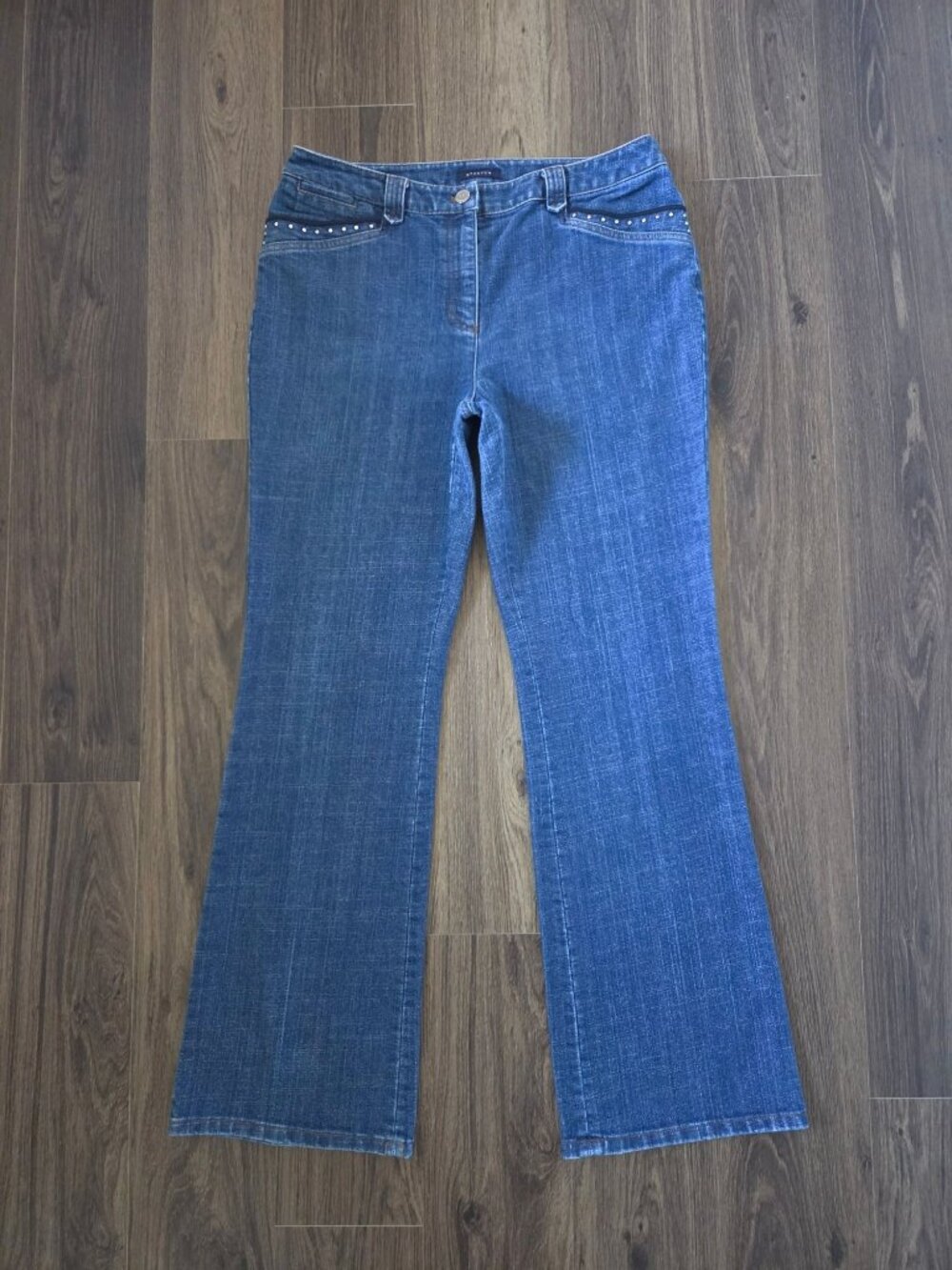 💙 Anne Klein Stretch Jean Size 12 Bootcut Flare Studded Pocket Medium Wash